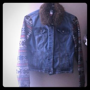 Jean jacket with fur hood